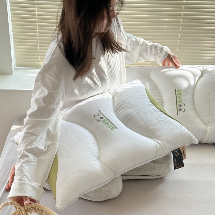 91家纺网 家纺一手货源 找家纺 （总）伟邦 2024新款熊猫刺绣分区枕