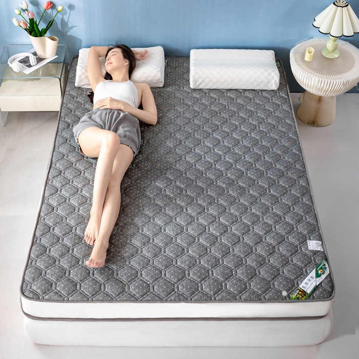 91家纺网 家纺一手货源 找家纺 缔莱被业 2024新款高端简约乳胶抗压记忆棉床垫软垫家用卧室床垫--白边 菱形灰