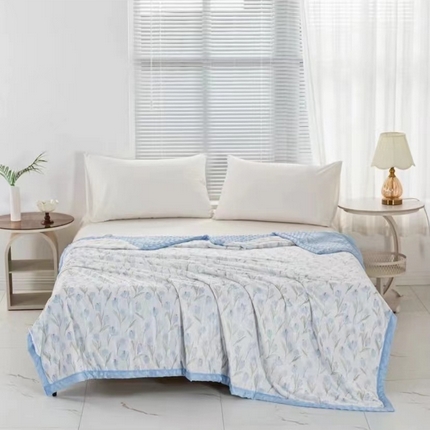91家纺网 家纺一手货源 找家纺 梵克保罗 2024新款凉感丝豆豆被夏凉被空调被 郁金香-蓝