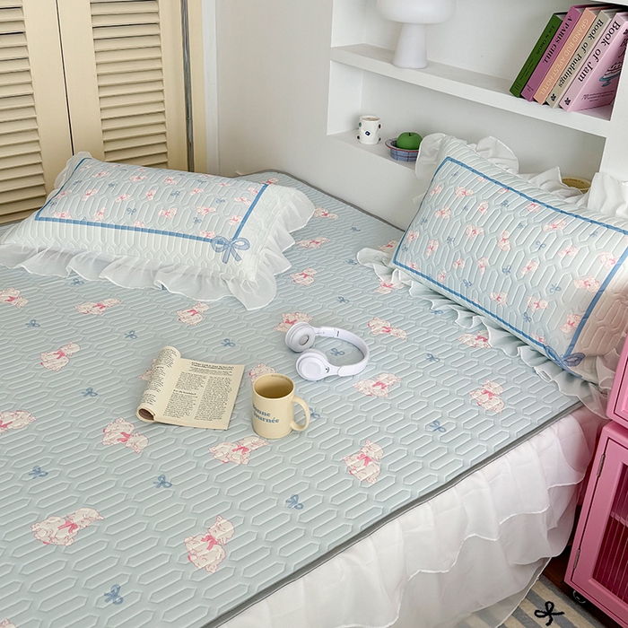 91家纺网 家纺一手货源 找家纺 昔可 新款床裙款乳胶凉席双层雪纺纱乳胶凉席三件套 蝴蝶结小羊芙