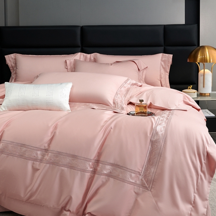 91家纺网 家纺一手货源 找家纺 （总）榻尚家居 2024新款阿瓦提贡缎长绒棉四件套-伊芙琳