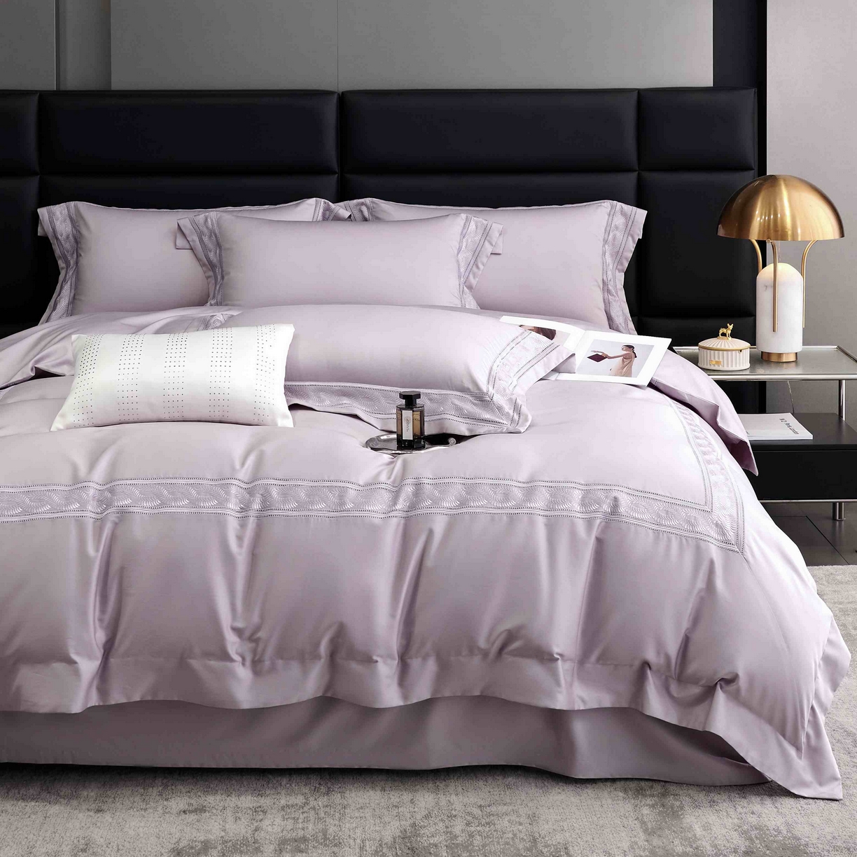 91家纺网 家纺一手货源 找家纺 榻尚家居 2024新款阿瓦提贡缎长绒棉四件套-伊芙琳 伊芙琳 紫灰