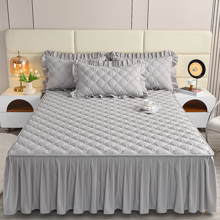 91家纺网 家纺一手货源 找家纺 床笠人家 2025新款亲肤磨毛夹棉床裙 绅士灰