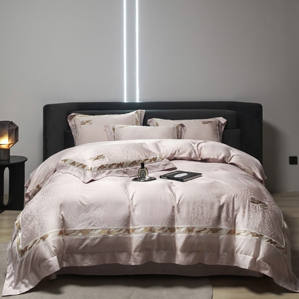 91家纺网 家纺一手货源 找家纺 爱缦 2024新款100支奥地利兰精天丝棉四件套-曙光系列 木槿粉