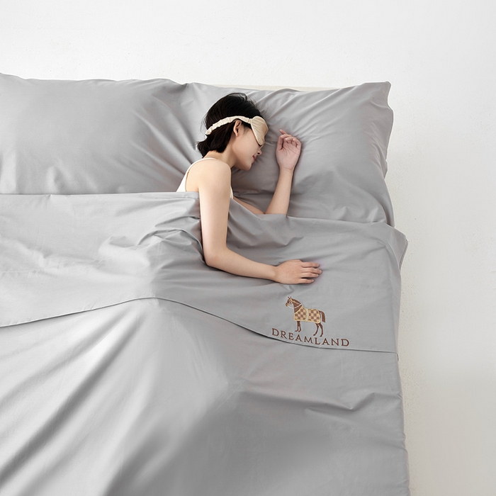 91家纺网 家纺一手货源 找家纺 千朵森 2024新款A类长绒棉刺绣睡袋 漾-雅士灰