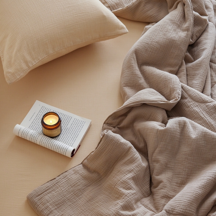 91家纺网 家纺一手货源 找家纺 安莱生活 2024新款绉纱夏被及夏被四件套 绉纱夏被-伯爵