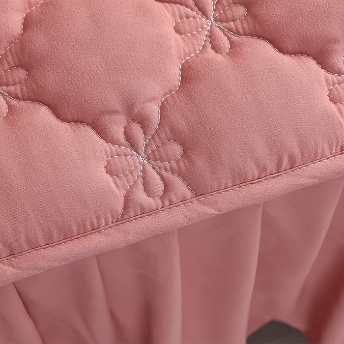 91家纺网 家纺一手货源 找家纺 床笠人家 2025新款亲肤磨毛夹棉床裙 豆沙红