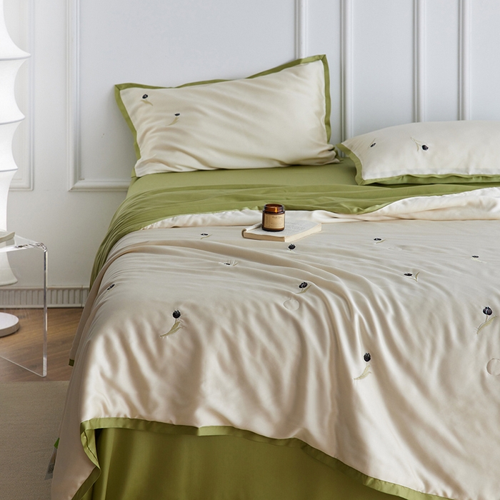 91家纺网 家纺一手货源 找家纺 安莱生活 2024新款莱赛尔天丝绣花夏被四件套-宽边系列 夏被-郁金香