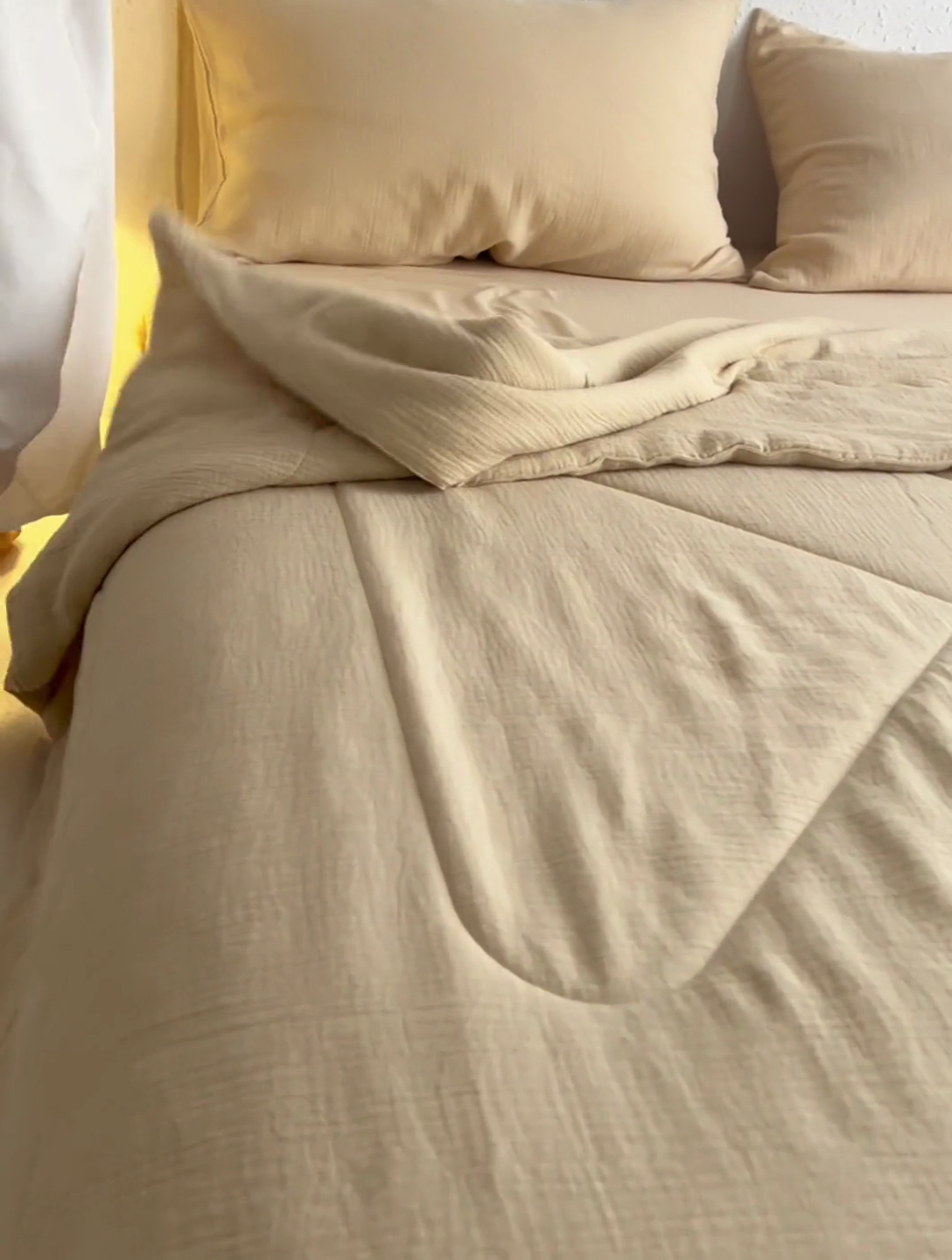 91家纺网 家纺一手货源 找家纺 安莱生活 2024新款绉纱夏被及夏被四件套 绉纱夏被-曲奇