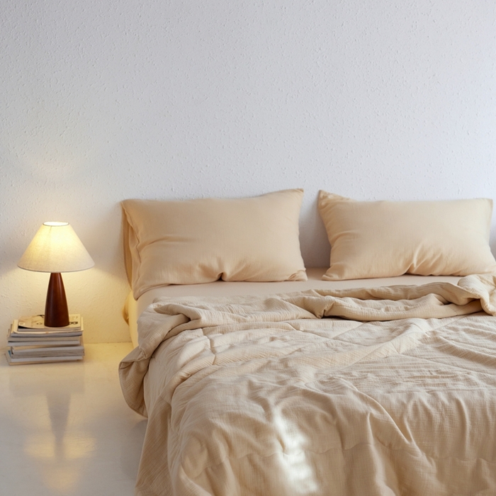 91家纺网 家纺一手货源 找家纺 安莱生活 2024新款绉纱夏被及夏被四件套 绉纱夏被-曲奇