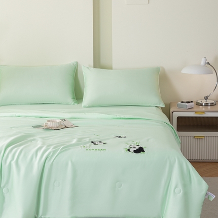 91家纺网 家纺一手货源 找家纺 【91特价】锦禾穗 天丝绣花单夏被100%莱赛尔熊猫绣花被子空调被-萌仔仔