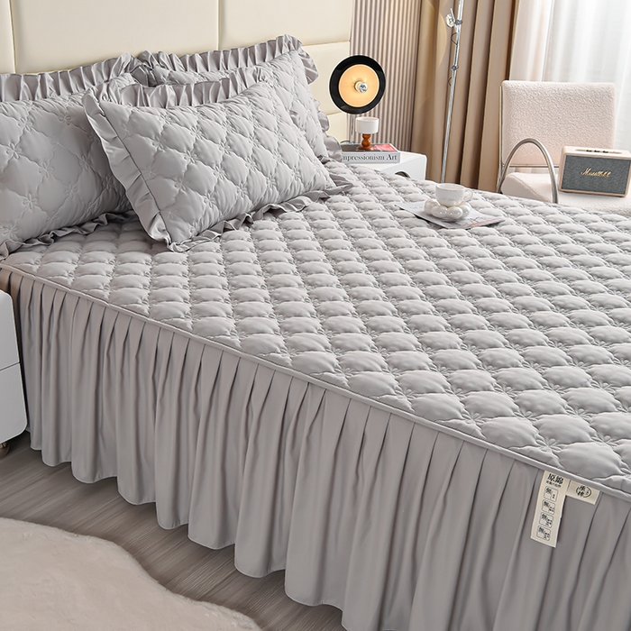 91家纺网 家纺一手货源 找家纺 床笠人家 2025新款亲肤磨毛夹棉床裙 绅士灰