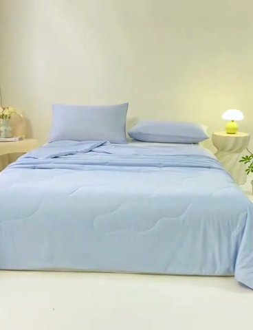 91家纺网 家纺一手货源 找家纺 好梦来家纺（原锦茂家纺） 2025新款A类凉感丝夏凉被冰淇淋夏被凉感丝夏被大豆空调被西瓜被 蓝色