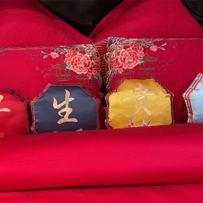 91家纺网 家纺一手货源 找家纺 澜屿 25款早生贵子高精密刺绣流苏婚庆小抱枕头枕芯腰靠枕套