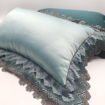 澜屿 24款高精密蕾丝宽边小抱枕头枕芯腰靠枕 浅绿