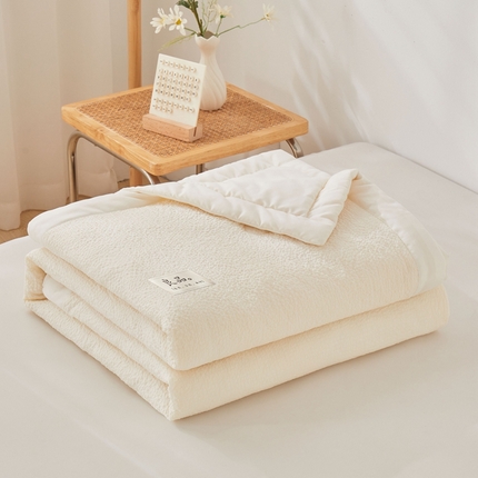 典冠（有质检）2024爆款7D云柔皱皱纱A类棉小泡良品大豆夏被 奶昔白