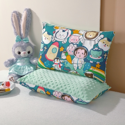 91家纺网 家纺一手货源 找家纺 （总）大熊枕芯 2024新款全棉枕套+枕芯款儿童枕