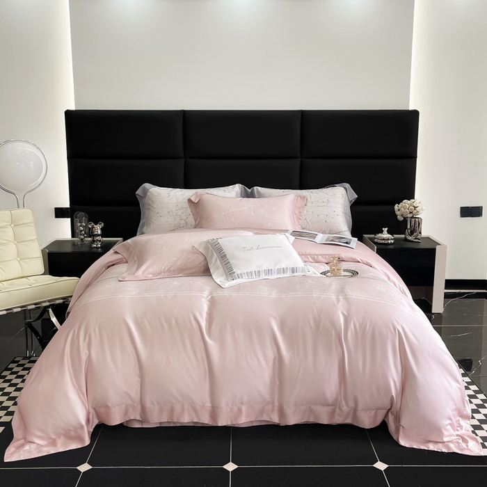 91家纺网 家纺一手货源 找家纺 若未家居2025新款50支兰精天丝轻奢风数码印花套件 狮子座  狮子座 浅粉