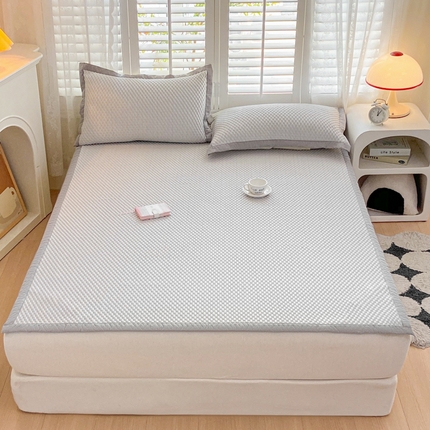 91家纺网 家纺一手货源 找家纺 2024新款A类3D魔法冰豆豆科技凉席宽边床席款三件套单凉席单品系列 宽边床席豆豆席-古典灰