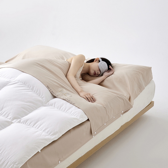 91家纺网 家纺一手货源 找家纺 千朵森 2024新款A类长绒棉刺绣睡袋 漾-杏仁米