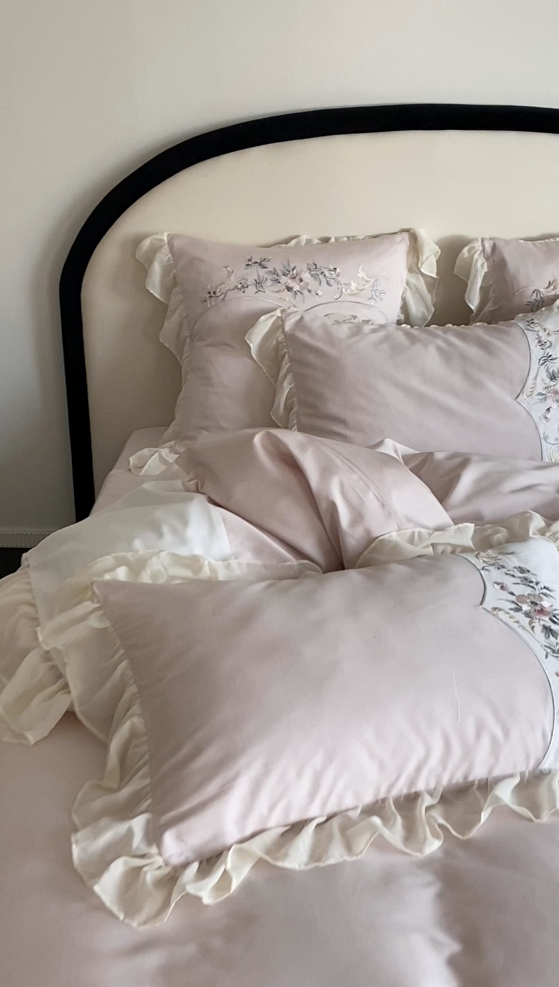 91家纺网 家纺一手货源 找家纺 品家居 2025新款全棉100支长绒棉刺绣四件套-夏洛特 粉