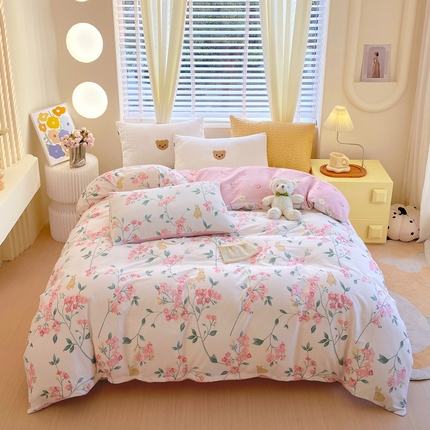 91家纺网 家纺一手货源 找家纺 （总）洺兰 2025年全棉喷气印花四件套纯棉床单床笠款小清新花卉北欧风--单被套