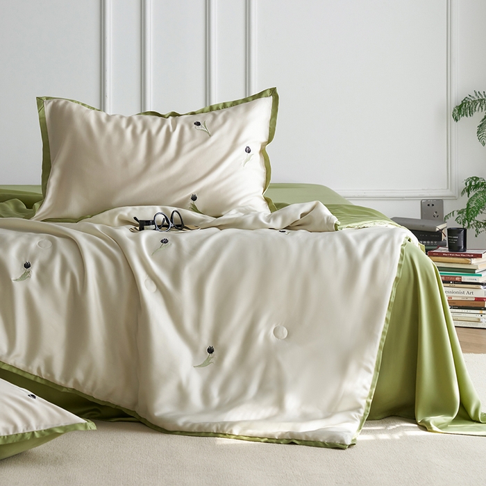 91家纺网 家纺一手货源 找家纺 安莱生活 2024新款莱赛尔天丝绣花夏被四件套-宽边系列 夏被-郁金香