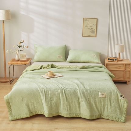 91家纺网 家纺一手货源 找家纺 典冠（有质检）2024爆款7D云柔皱皱纱A类棉小泡良品大豆夏被 薄荷绿