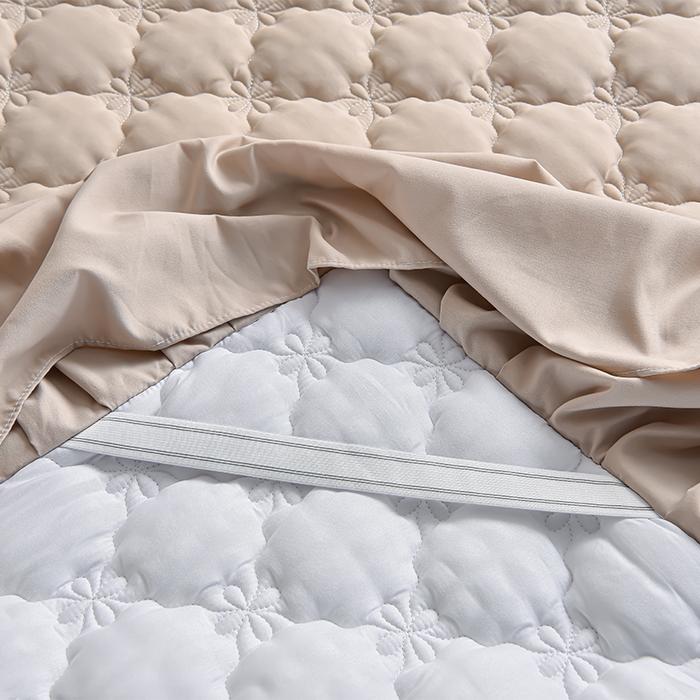 91家纺网 家纺一手货源 找家纺 床笠人家 2025新款亲肤磨毛夹棉床裙 卡其色