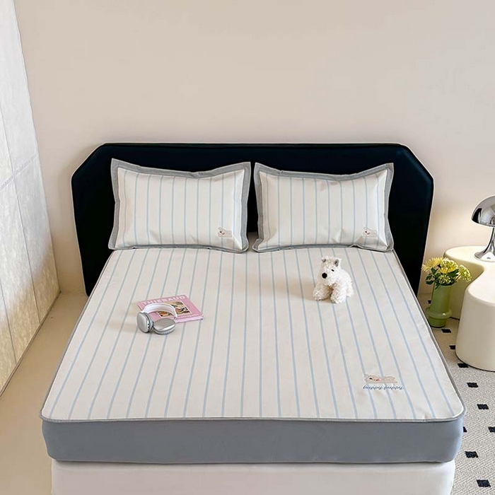 91家纺网 家纺一手货源 找家纺 昔可家纺 2024新款A类900D数码印花刺绣床笠款冰丝席 开心蝴蝶结狗