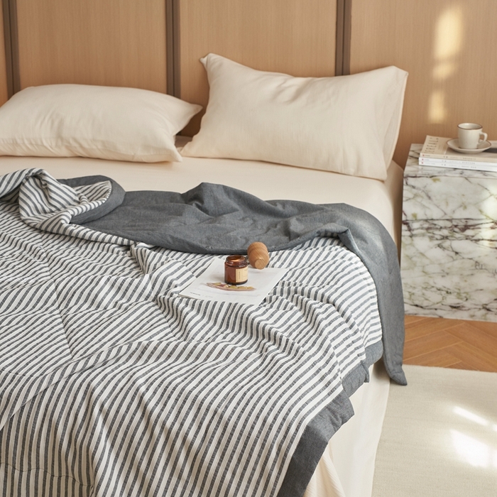 91家纺网 家纺一手货源 找家纺 安莱生活 2024新款水洗色织锦瑟夏被 锦瑟-深灰