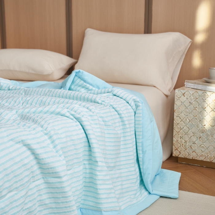 91家纺网 家纺一手货源 找家纺 安莱生活 2024新款水洗色织锦瑟夏被 锦瑟-天蓝