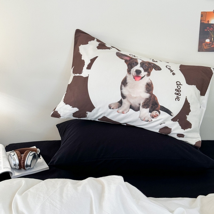 91家纺网 家纺一手货源 找家纺 艾沁家纺 2024新款全棉数码印花枕套 守候