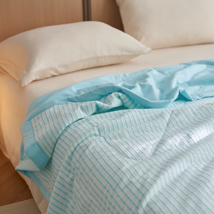 91家纺网 家纺一手货源 找家纺 安莱生活 2024新款水洗色织锦瑟夏被 锦瑟-天蓝