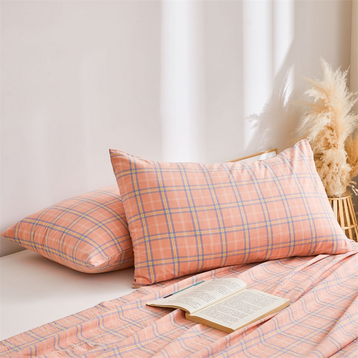 91家纺网 家纺一手货源 找家纺 雅萱家纺 2024新款A类色织全棉水洗棉单枕套 柔颜粉