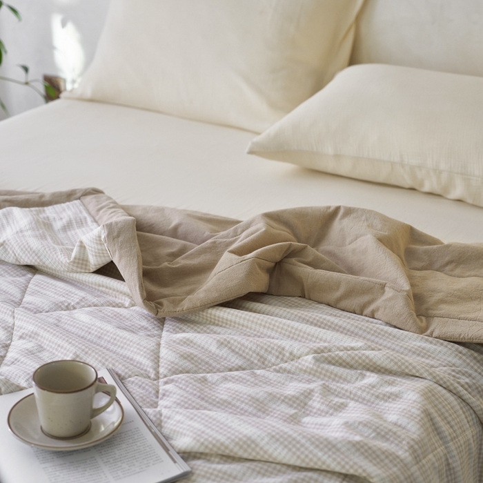 91家纺网 家纺一手货源 找家纺 安莱生活 2024新款水洗色织花漾夏被 花漾-卡其