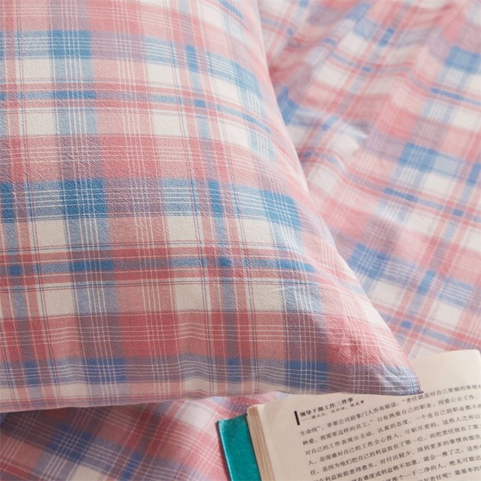 91家纺网 家纺一手货源 找家纺 雅萱家纺 2024新款A类色织全棉水洗棉单枕套 未央-玫红