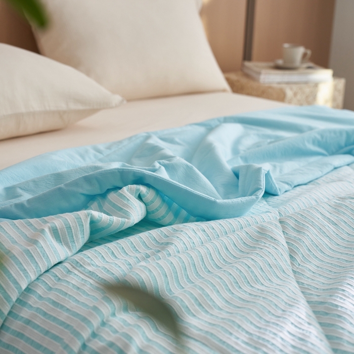 91家纺网 家纺一手货源 找家纺 安莱生活 2024新款水洗色织锦瑟夏被 锦瑟-天蓝