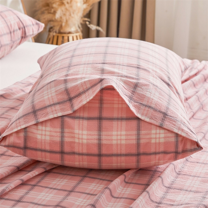 91家纺网 家纺一手货源 找家纺 雅萱家纺 2024新款A类色织全棉水洗棉单枕套 未央-浅粉