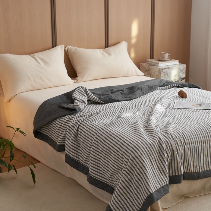 91家纺网 家纺一手货源 找家纺 安莱生活 2024新款水洗色织锦瑟夏被 锦瑟-深灰