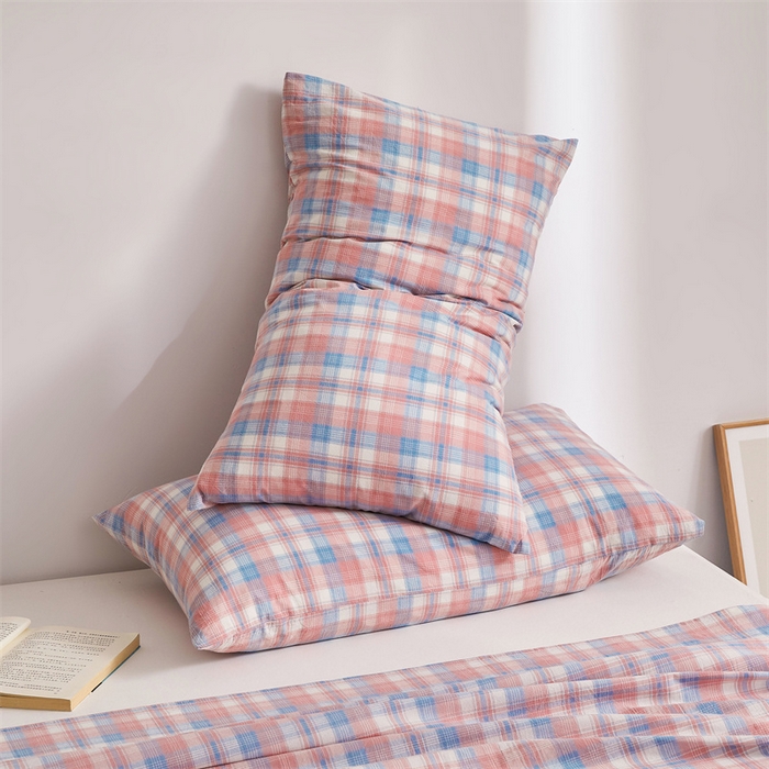 91家纺网 家纺一手货源 找家纺 雅萱家纺 2024新款A类色织全棉水洗棉单枕套 未央-玫红