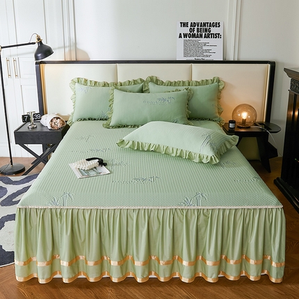 91家纺网 家纺一手货源 找家纺 （总）情恒家纺 2025新款床裙款凉豆豆凉席三件套(淡雅竹香）