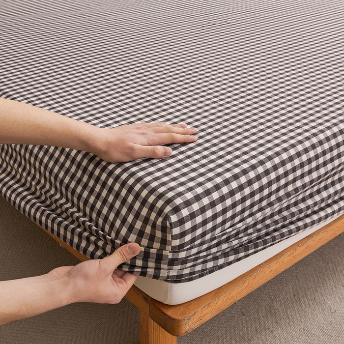 91家纺网 家纺一手货源 找家纺 雅萱家纺 2024新款A类色织全棉水洗棉单床笠 床笠-小黑格