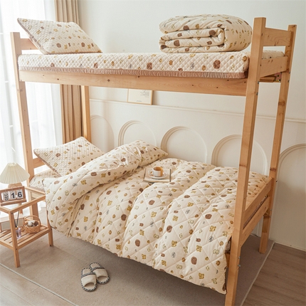 91家纺网 家纺一手货源 找家纺 （总）上喜 热卖学生宿舍床盖三件套