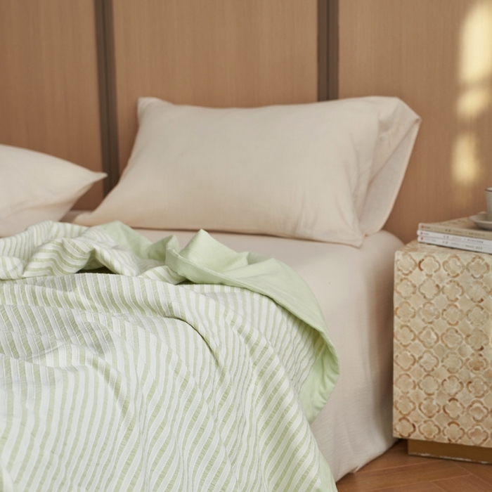 91家纺网 家纺一手货源 找家纺 安莱生活 2024新款水洗色织锦瑟夏被 锦瑟-嫩绿