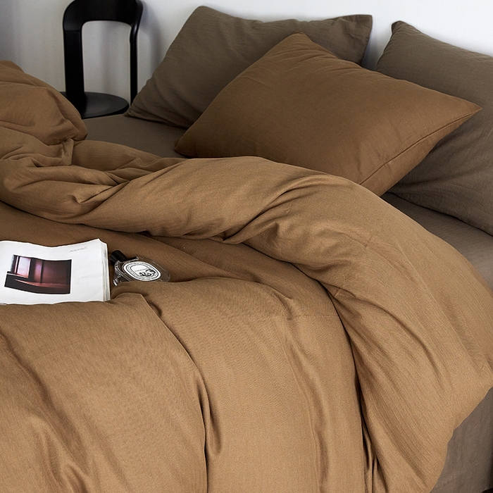 91家纺网 家纺一手货源 找家纺 梦享生活家居 2024新款全棉小提花四件套系列 摩卡+咖