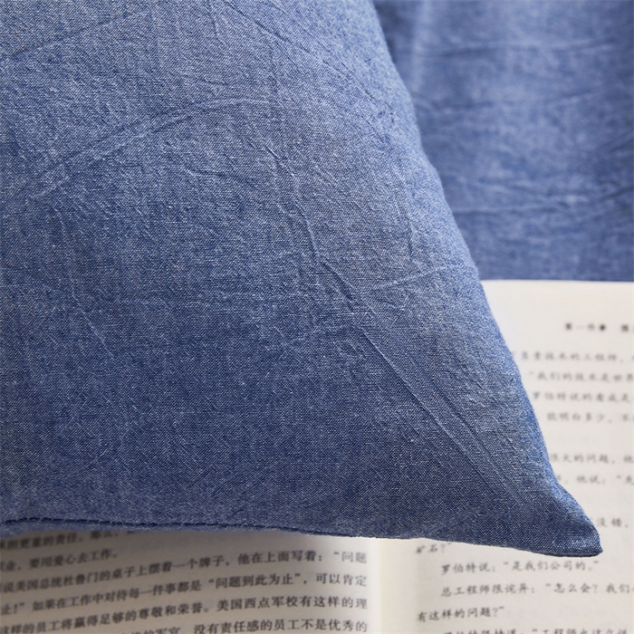 91家纺网 家纺一手货源 找家纺 雅萱家纺 2024新款A类色织全棉水洗棉单枕套 暗幽蓝