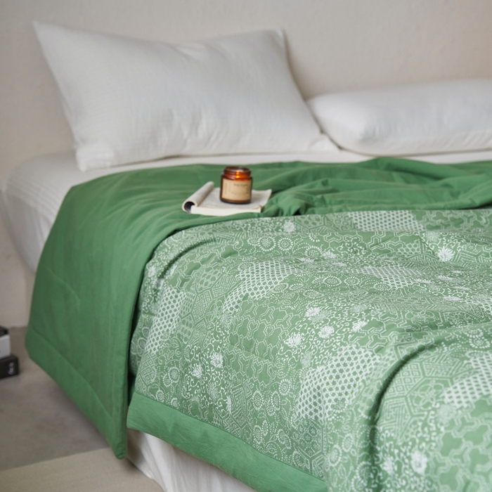 91家纺网 家纺一手货源 找家纺 安莱生活 2024新品双层纱色织花妍缤纷单夏被 花妍缤纷-嫩绿