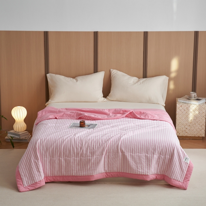 91家纺网 家纺一手货源 找家纺 安莱生活 2024新款水洗色织锦瑟夏被 锦瑟-桃粉