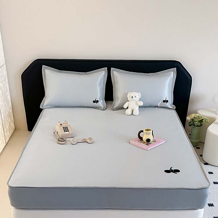 91家纺网 家纺一手货源 找家纺 昔可家纺 2024新款A类900D纯色绣花床笠款冰丝席 派对小象